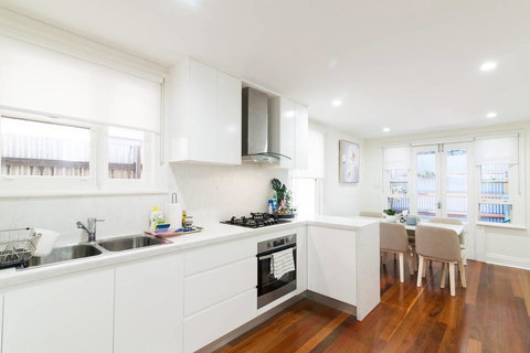 The Rocksberry - New Castle Holiday 19