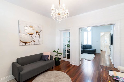 The Rocksberry - New Castle Holiday 2