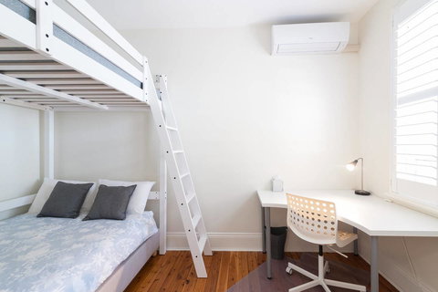 The Rocksberry - New Castle Holiday 10