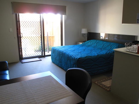 Strathfield Executive Accommodation - New Castle Holiday 26