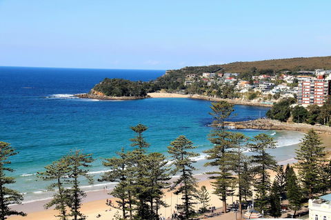 Relaxed Beachside Living - New Castle Holiday 18