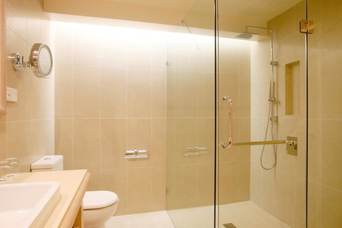 Crowne Plaza Alice Springs Lasseters, An IHG Hotel - New Castle Holiday 32