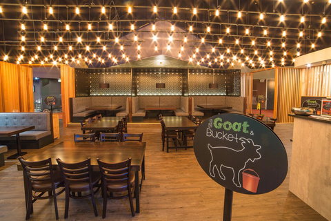 Crowne Plaza Alice Springs Lasseters, An IHG Hotel - New Castle Holiday 21