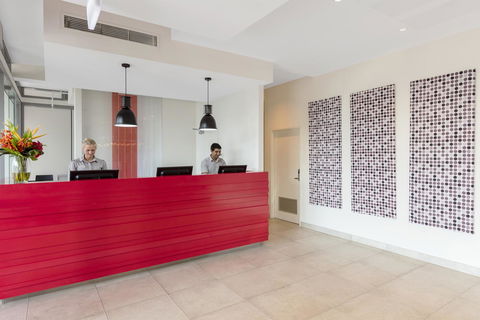 Oaks Darwin Elan Hotel - New Castle Holiday 8