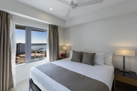 Oaks Darwin Elan Hotel - New Castle Holiday 19