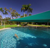 Kakadu Lodge - New Castle Holiday