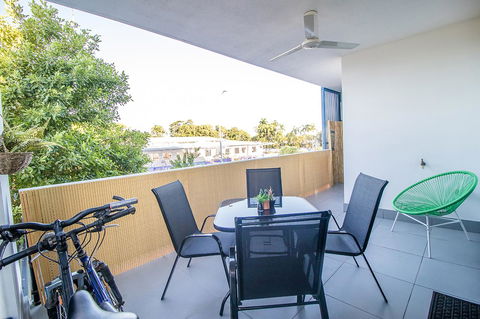 ZEN QUEST - The NOMADS PAD Near Nightcliff Markets & Sunset Foreshore - New Castle Holiday 31