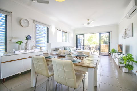 ZEN QUEST - The NOMADS PAD Near Nightcliff Markets & Sunset Foreshore - New Castle Holiday 15