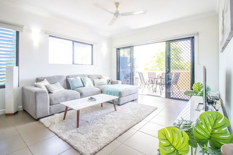 ZEN QUEST - The NOMADS PAD Near Nightcliff Markets & Sunset Foreshore - New Castle Holiday 29