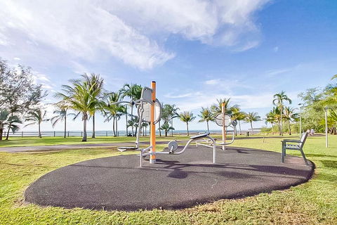 ZEN QUEST - The NOMADS PAD Near Nightcliff Markets & Sunset Foreshore - New Castle Holiday 10