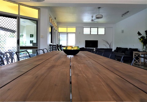 Arafura Blue - New Castle Holiday 7