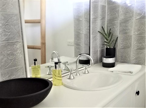 Arafura Blue - New Castle Holiday 19