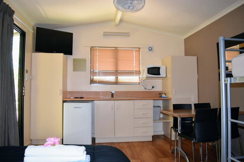 Hidden Valley Holiday Park Darwin - New Castle Holiday 12