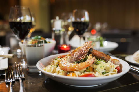 Novotel Canberra - New Castle Holiday 35