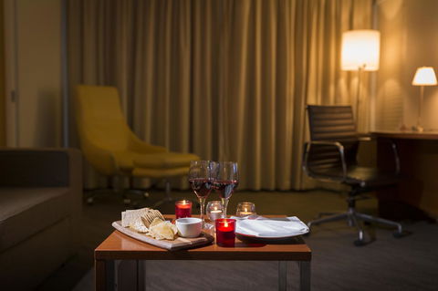 Novotel Canberra - New Castle Holiday 42