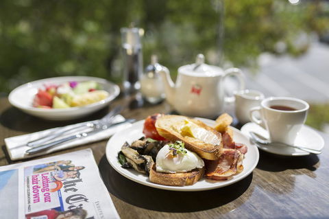 Novotel Canberra - New Castle Holiday 27