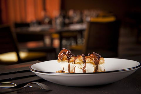 QT Canberra - New Castle Holiday 34