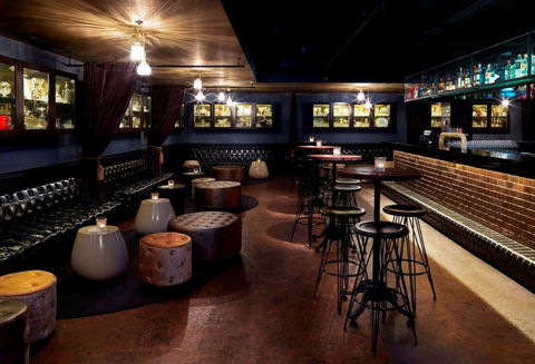 QT Canberra - New Castle Holiday 19