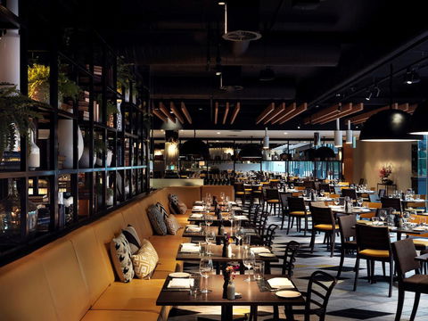 QT Canberra - New Castle Holiday 11