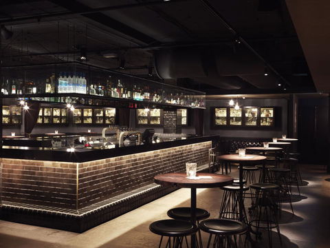 QT Canberra - New Castle Holiday 14