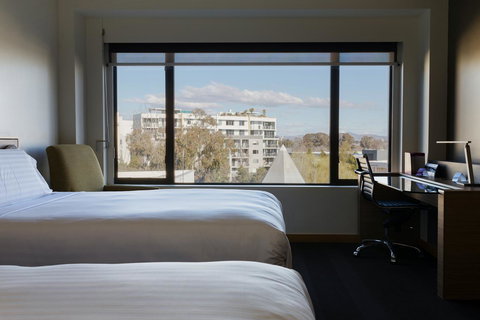Crowne Plaza Canberra, An IHG Hotel - New Castle Holiday 18