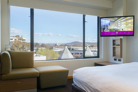 Crowne Plaza Canberra, An IHG Hotel - New Castle Holiday 19