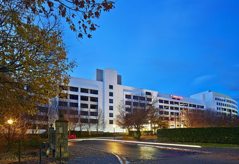 Crowne Plaza Canberra, An IHG Hotel - New Castle Holiday 1