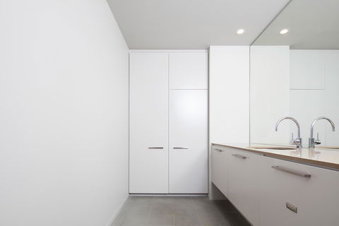 Hotel Realm - New Castle Holiday 4