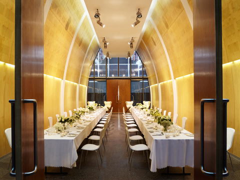 Hotel Realm - New Castle Holiday 27