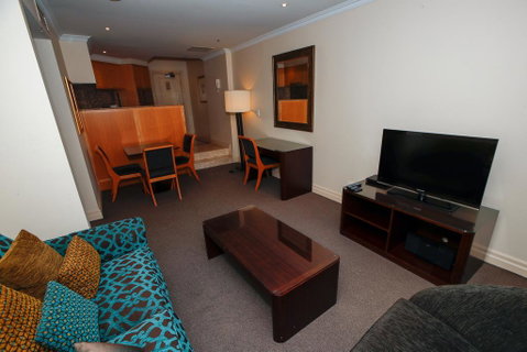 Bond 314 - New Castle Holiday 0