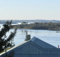 Bonnie View - a wonderful view up the river Experience Augusta - New Castle Holiday