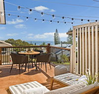 BonniEscape - New Castle Holiday