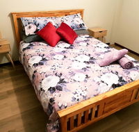 Bonsai BB Stay - New Castle Holiday