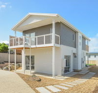 Boomer Beach Retreat - Pet-Friendly - WiFi - New Castle Holiday