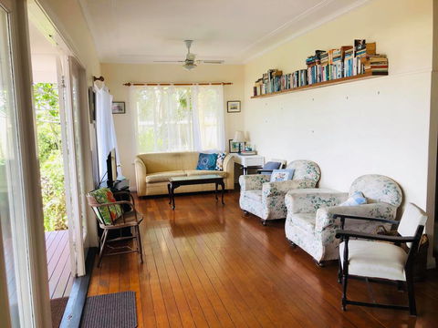 BOSCOBEL COTTAGE - MAGICAL BEACH & RIVER VIEWS - KINGSCLIFF - New Castle Holiday 2