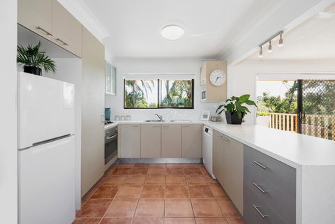 Botanica Gold Coast - New Castle Holiday 2