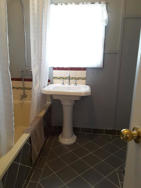 Bourke Apartments - New Castle Holiday 2