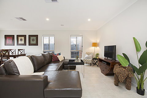 BOUTIQUE STAYS - Carinya - New Castle Holiday 2