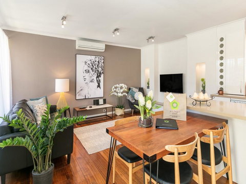 Boutique Stays - Sandy Breeze 3 - New Castle Holiday 0