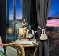 Braddon Penthouse Top Location Netflix WiFi Views - New Castle Holiday