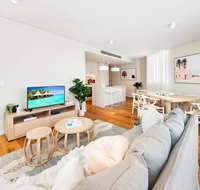 BRAND NEW- Premium Bondi Beach Escape - New Castle Holiday