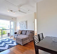 Breakers 5 2 Hill Street - New Castle Holiday