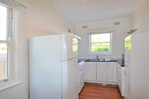 Breakers 5 2 Hill Street - New Castle Holiday 3