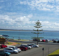 Breakers unit 3 - New Castle Holiday