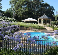 Brice Hill Country Lodge - New Castle Holiday