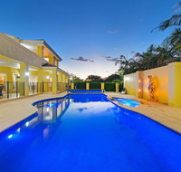 Bridgewings Lighthouse Beach - New Castle Holiday