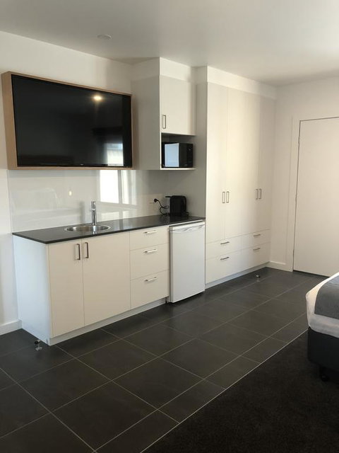 Bright Colonial Motel - New Castle Holiday 3