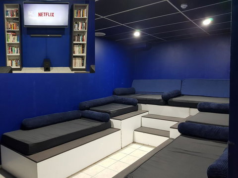 Brisbane Backpackers Resort - New Castle Holiday 1