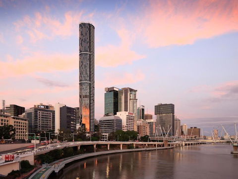 Brisbane CBD Apartments - New Castle Holiday 1