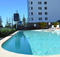 Broadbeach Pacific Resort - New Castle Holiday